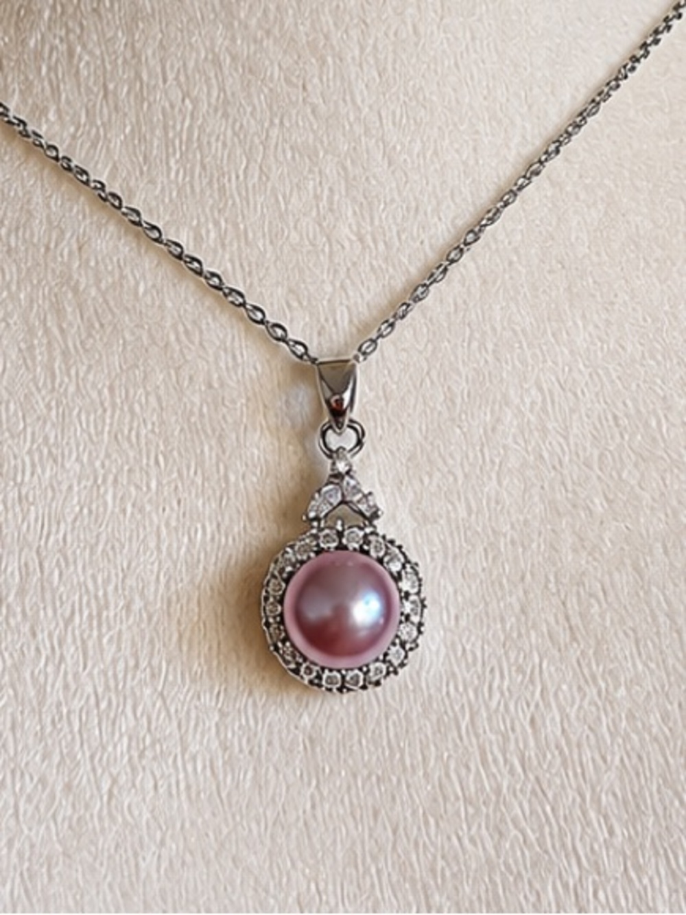 Silver Necklace with Pink Pearl Halo Pendant | Red Purple Luster